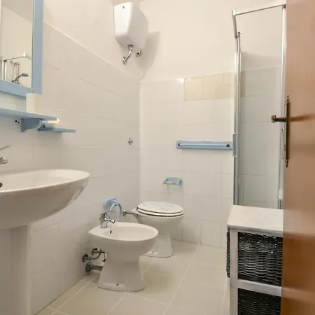 1 Bedroom Beautiful In * Arbus