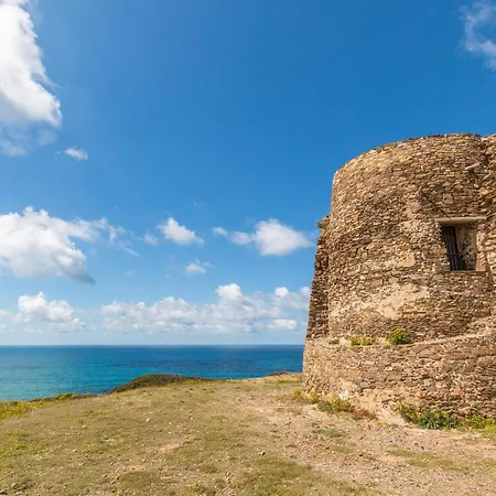 1 Bedroom Beautiful In *