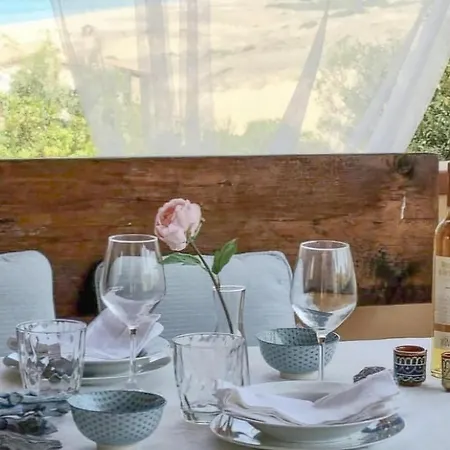 Сasa de vacaciones 1 Bedroom Beautiful In Arbus