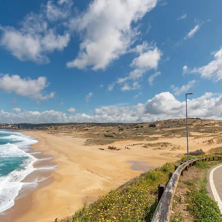1 Bedroom Beautiful In Holiday home Arbus