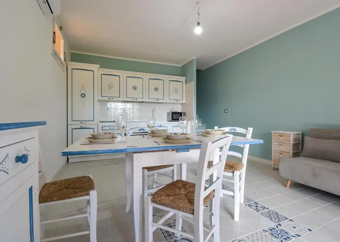 1 Bedroom Beautiful In *